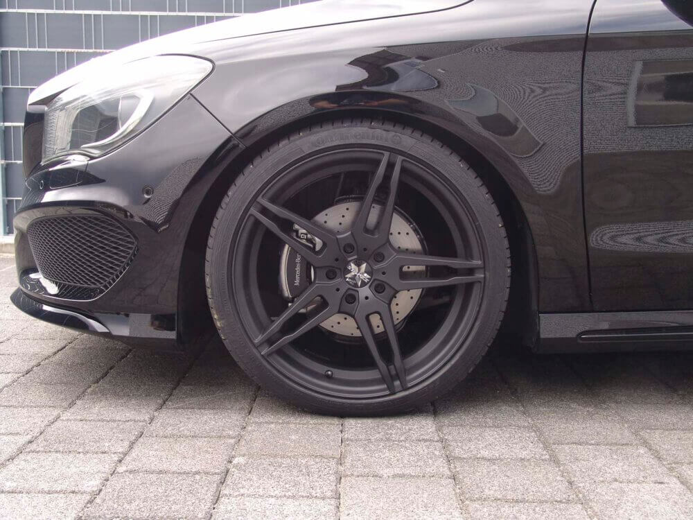 indendesign-mercedes-002