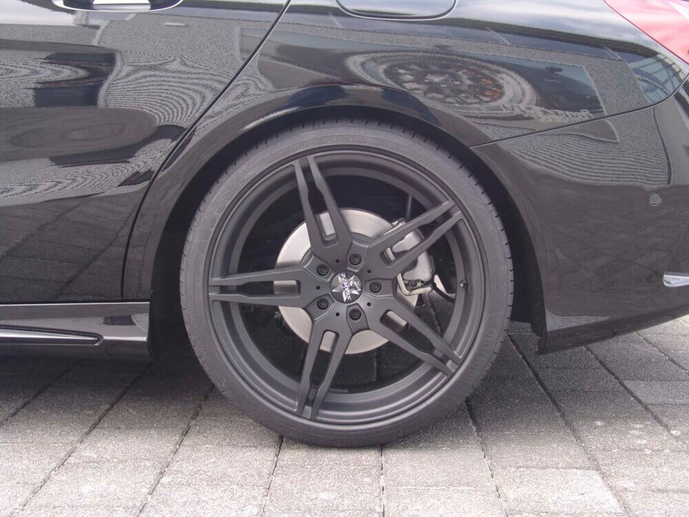 indendesign-mercedes-003