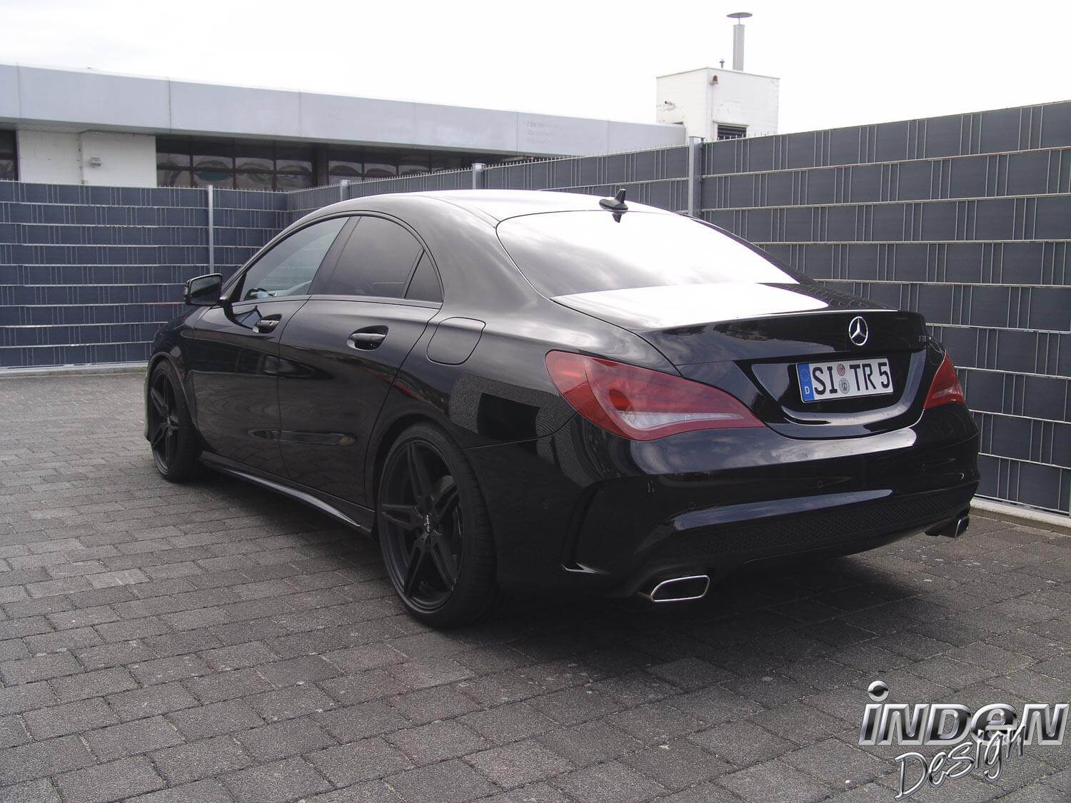 indendesign-mercedes-004