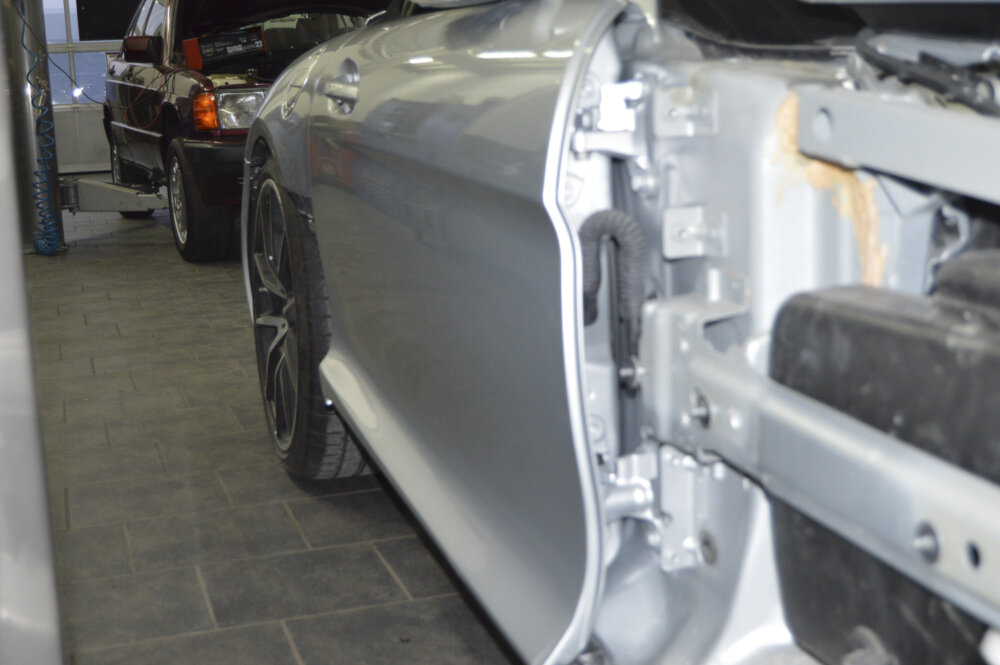 indendesign-mercedes--24