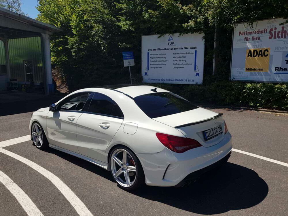 indendesign-mercedes--3