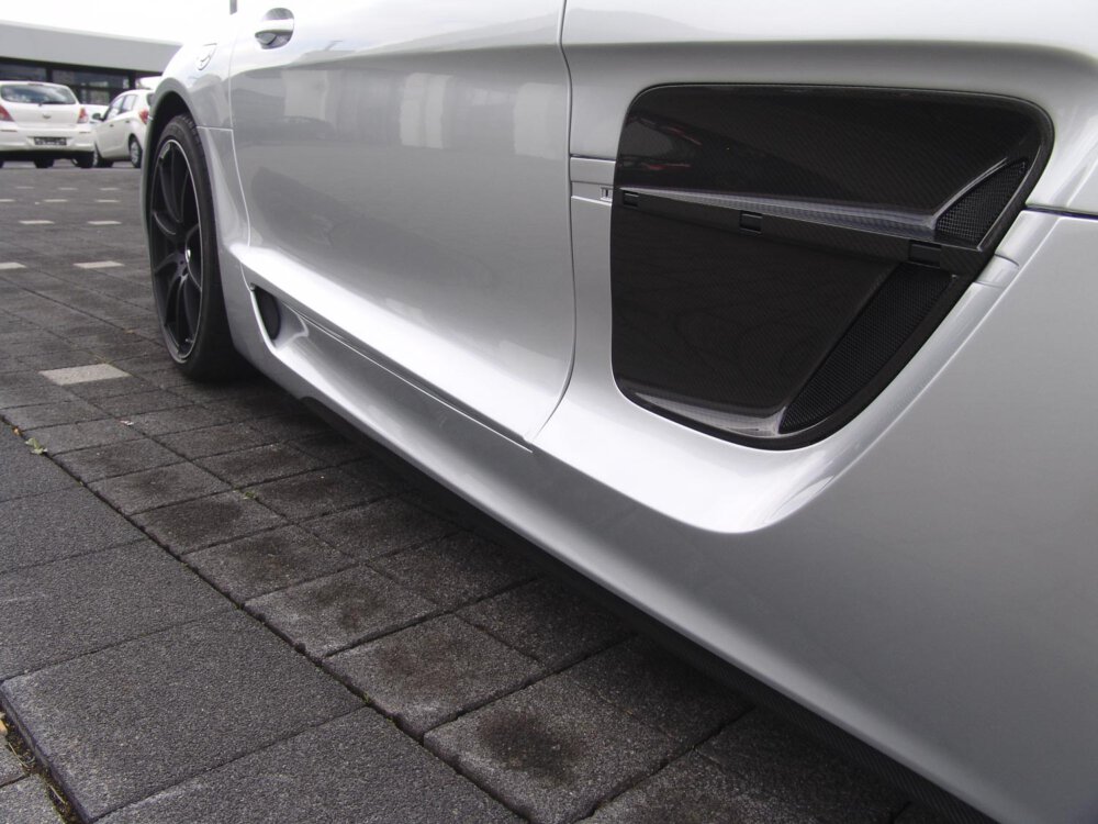 indendesign-mercedes--55