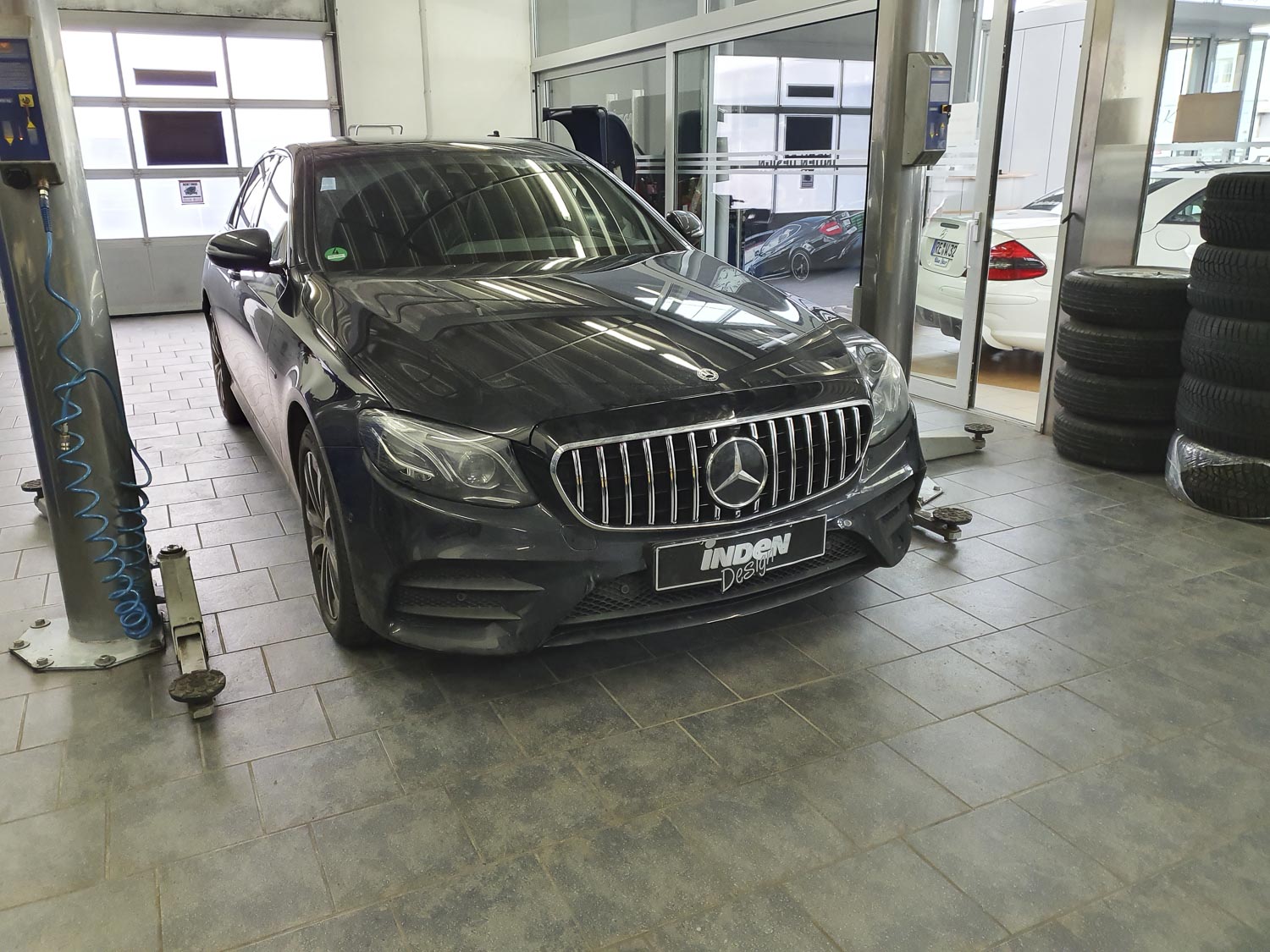 indendesign-mercedes–4